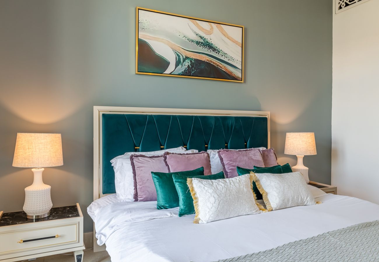 Apartment in Dubai - Elegant 1BDR in Downtown with Burj Khalifa View