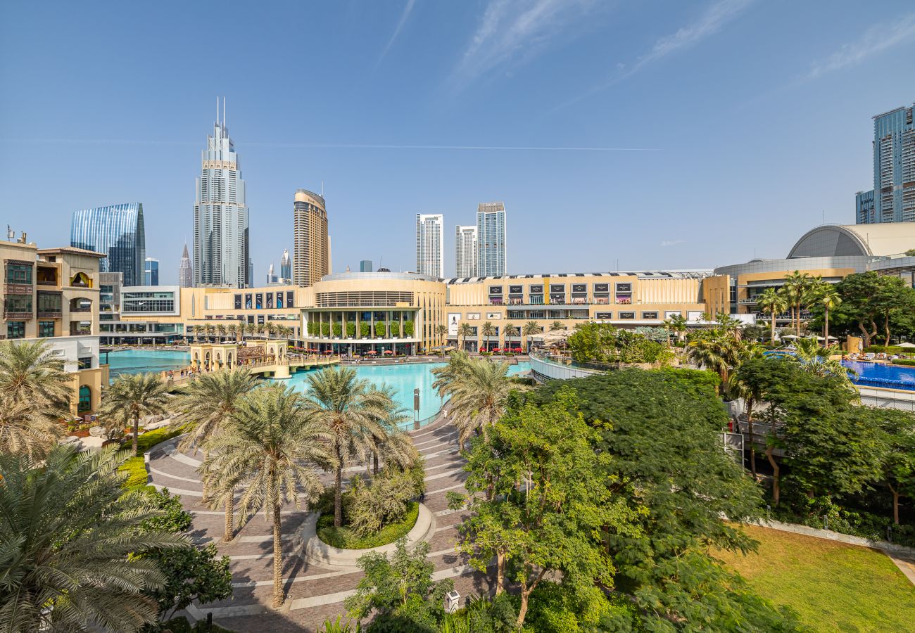 Apartment in Dubai - Elegant 1BDR in Downtown with Burj Khalifa View