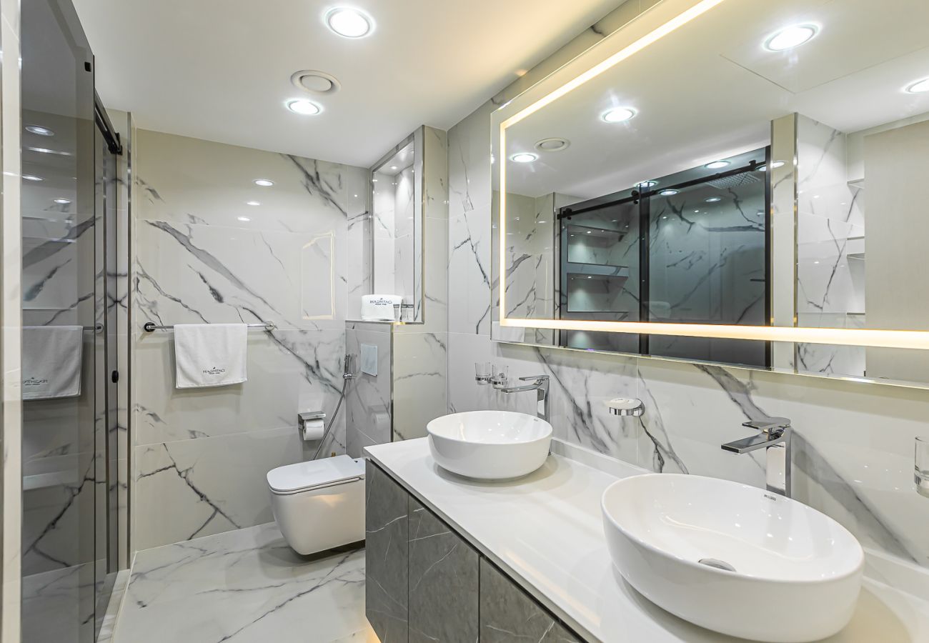 Apartment in Dubai - Spacious  2 BDR apartment in Downtown Dubai I 29 Blvd