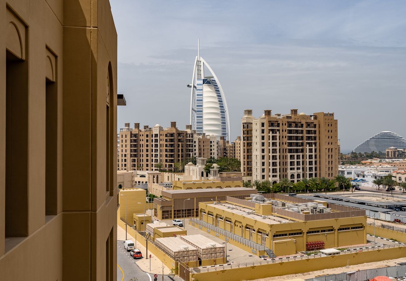 Apartment in Dubai - Spacious 1- Bedroom apartment in Madinat Jumeirah Living I Beachside Bliss