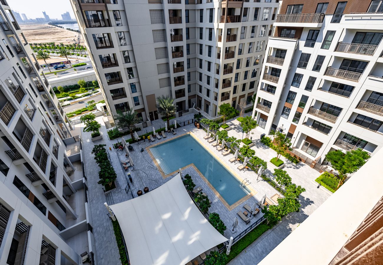 Apartment in Dubai - Eccentric 1-Bedroom Apartment in Dubai Creek Harbour with Stunning Views