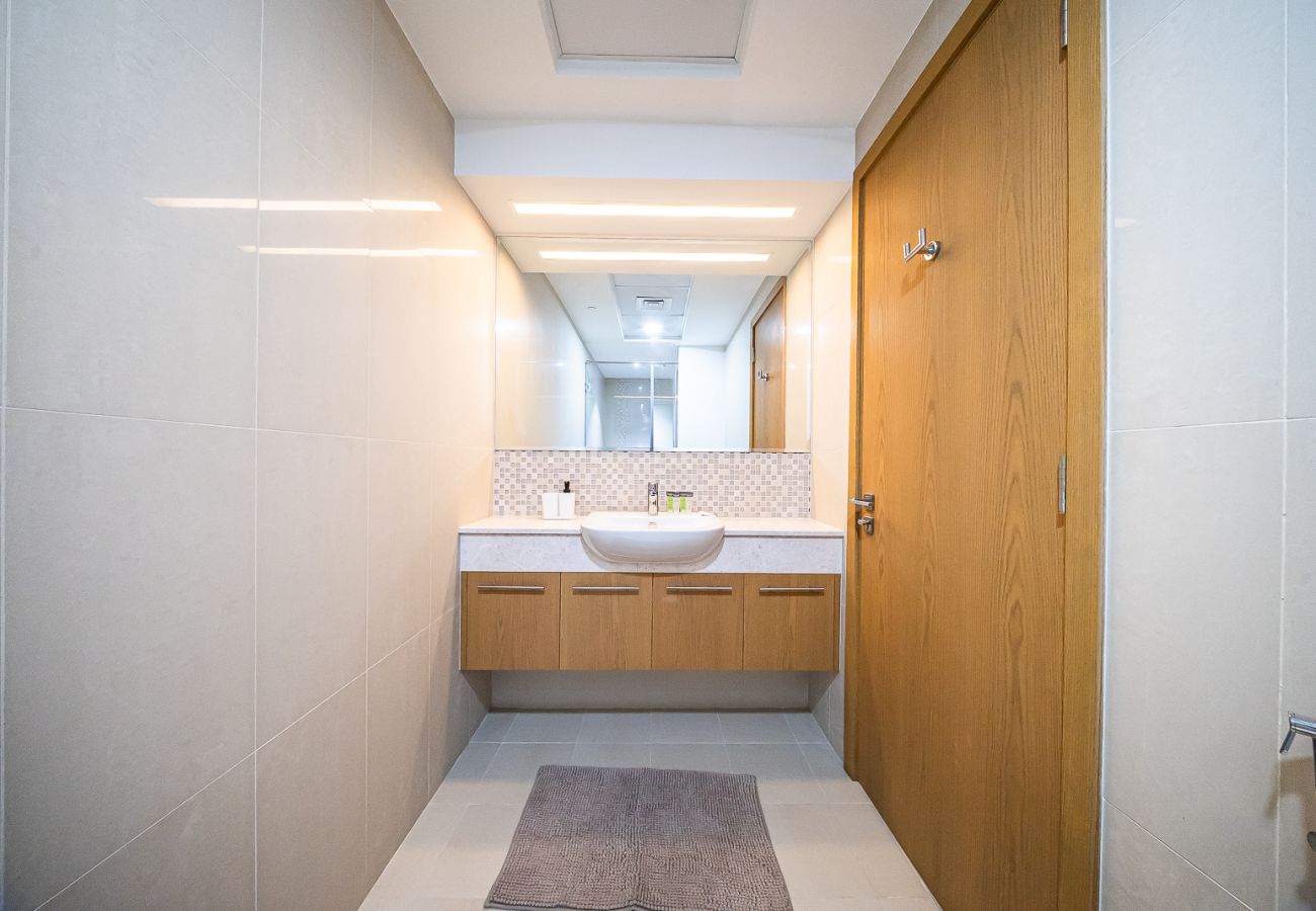 Apartment in Dubai - Burj Khalifa View I Modern Home I 2 Bedrooms 