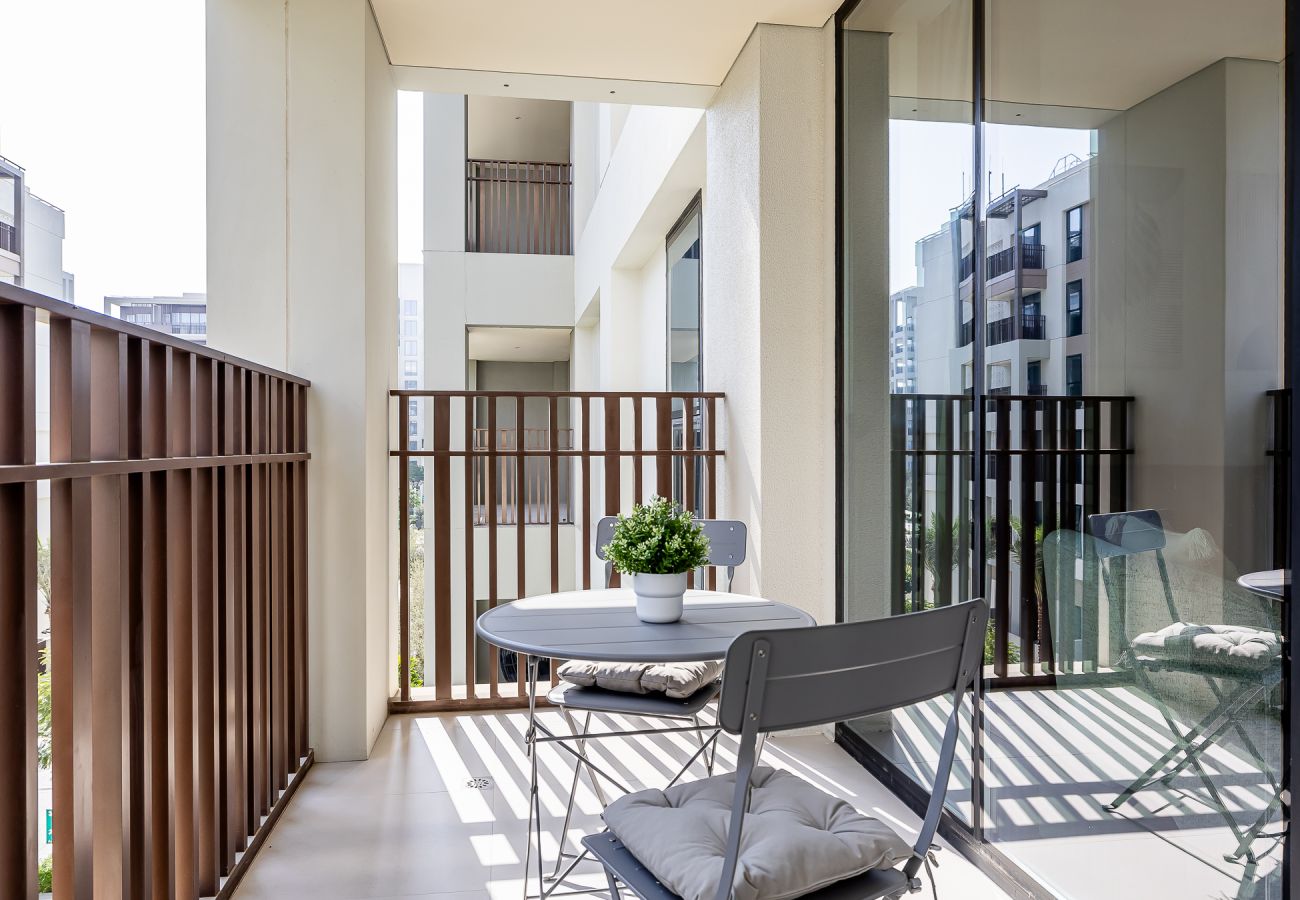 Apartment in Dubai - Chic 1-Bedroom Apartment | Surf, Creek Beach – Dubai Creek Harbour