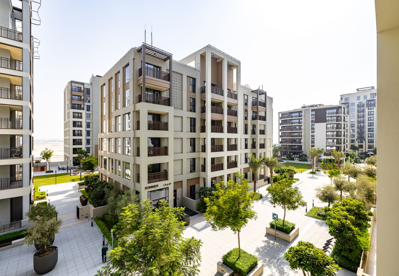 Apartment in Dubai - Chic 1-Bedroom Apartment | Surf, Creek Beach – Dubai Creek Harbour