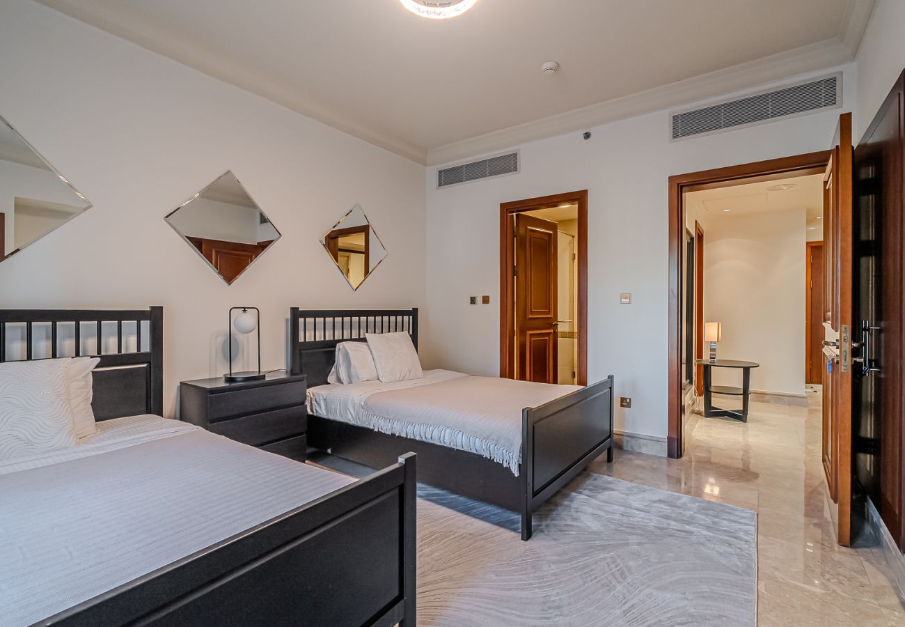 Apartment in Dubai - Stylish 2BDR apartment in Fairmont South I Palm Jumeirah