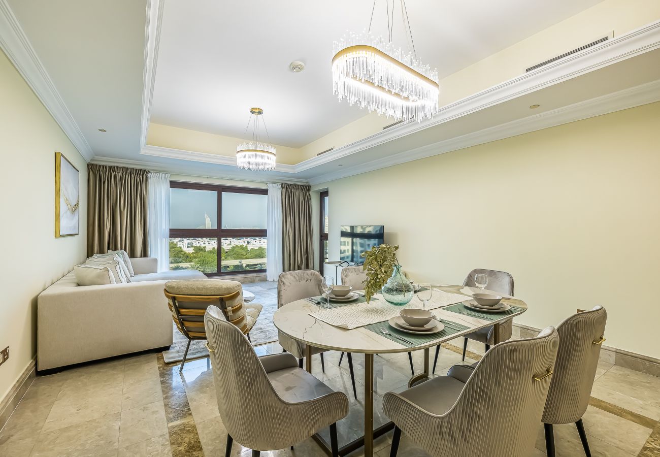 Apartment in Dubai - Elegant 1-Bedroom Apartment in Fairmont Residences South on The Palm