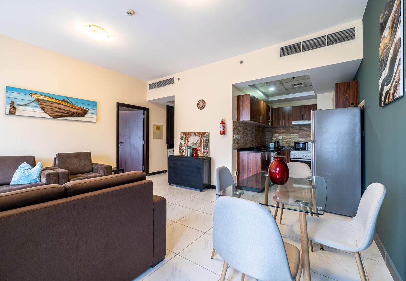 Apartment in Dubai - Modern 1BDR in JVC / with balcony