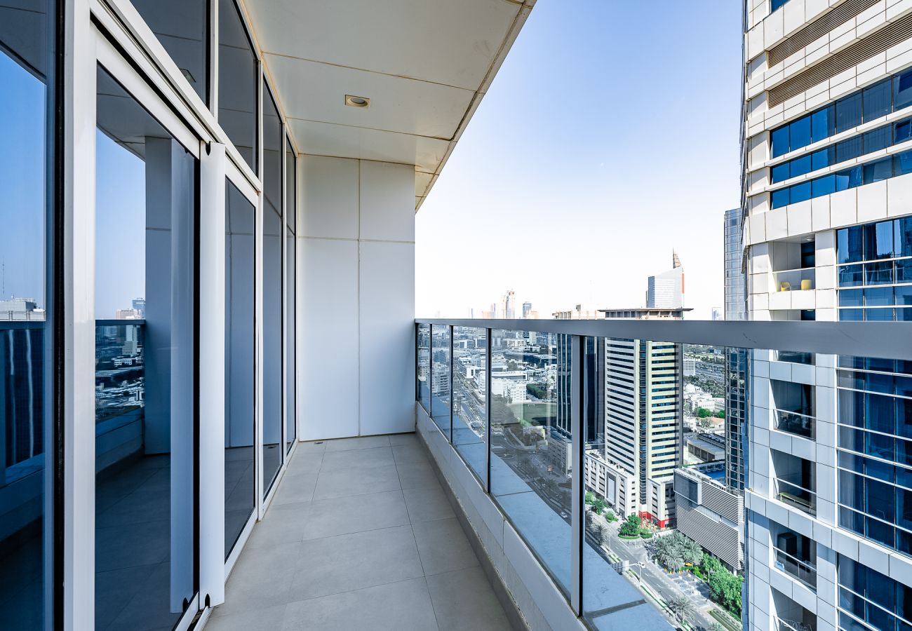 Apartment in Dubai - Spacious 2 BDR plus Maid room apartment with Sea View in Dubai Marina