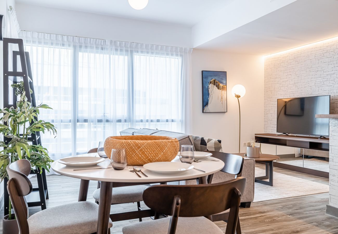 Apartment in Dubai - 1 BDR Apartment with office space / Dubai Marina