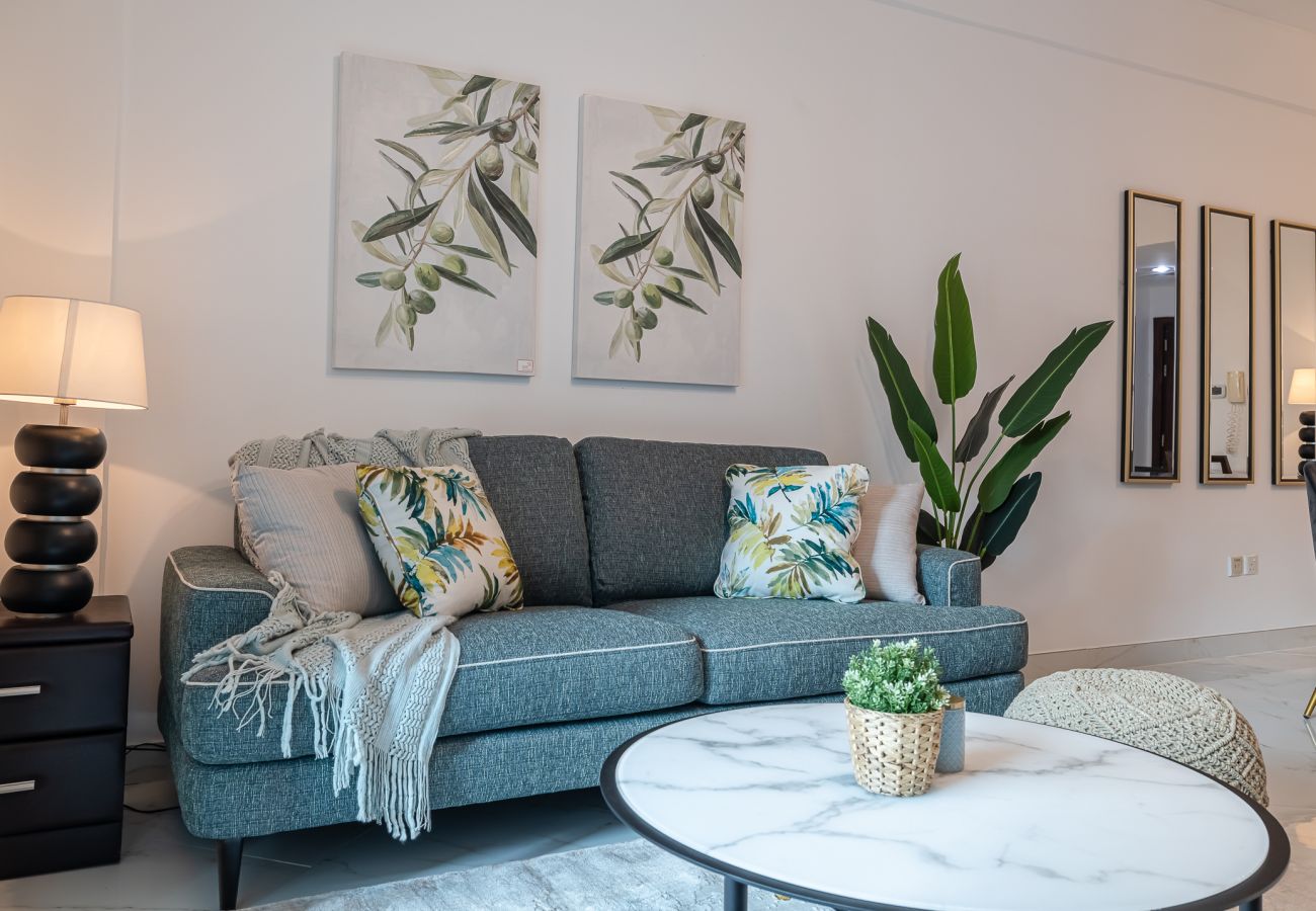 Apartment in Dubai - Trendy 2BDR apartment / Dubai Marina I Diamond 4