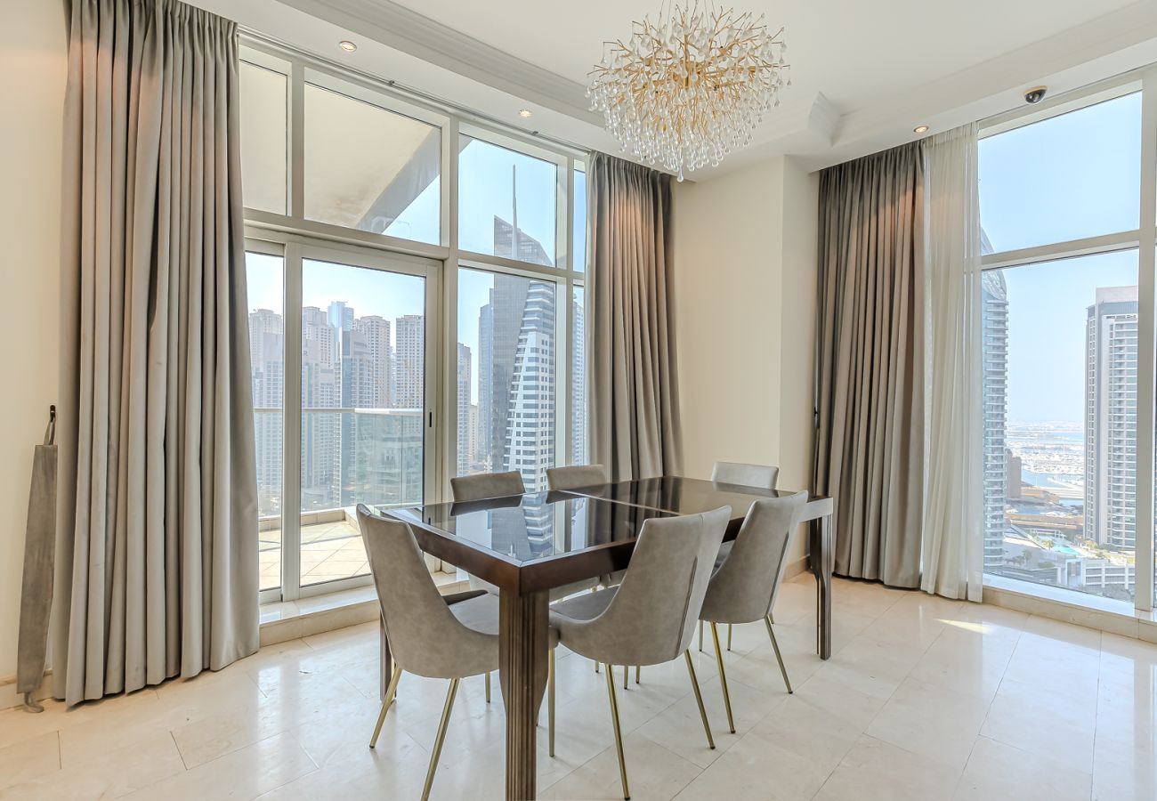 Apartment in Dubai - Spacious 3BDR Apartment in Marina with working desk