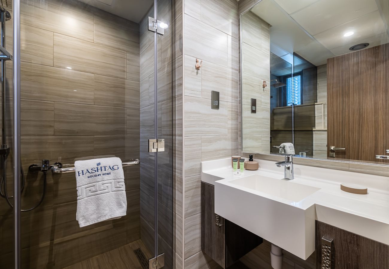 Apartment in Dubai - Modern 2BDR Apartment in JLT I MBL