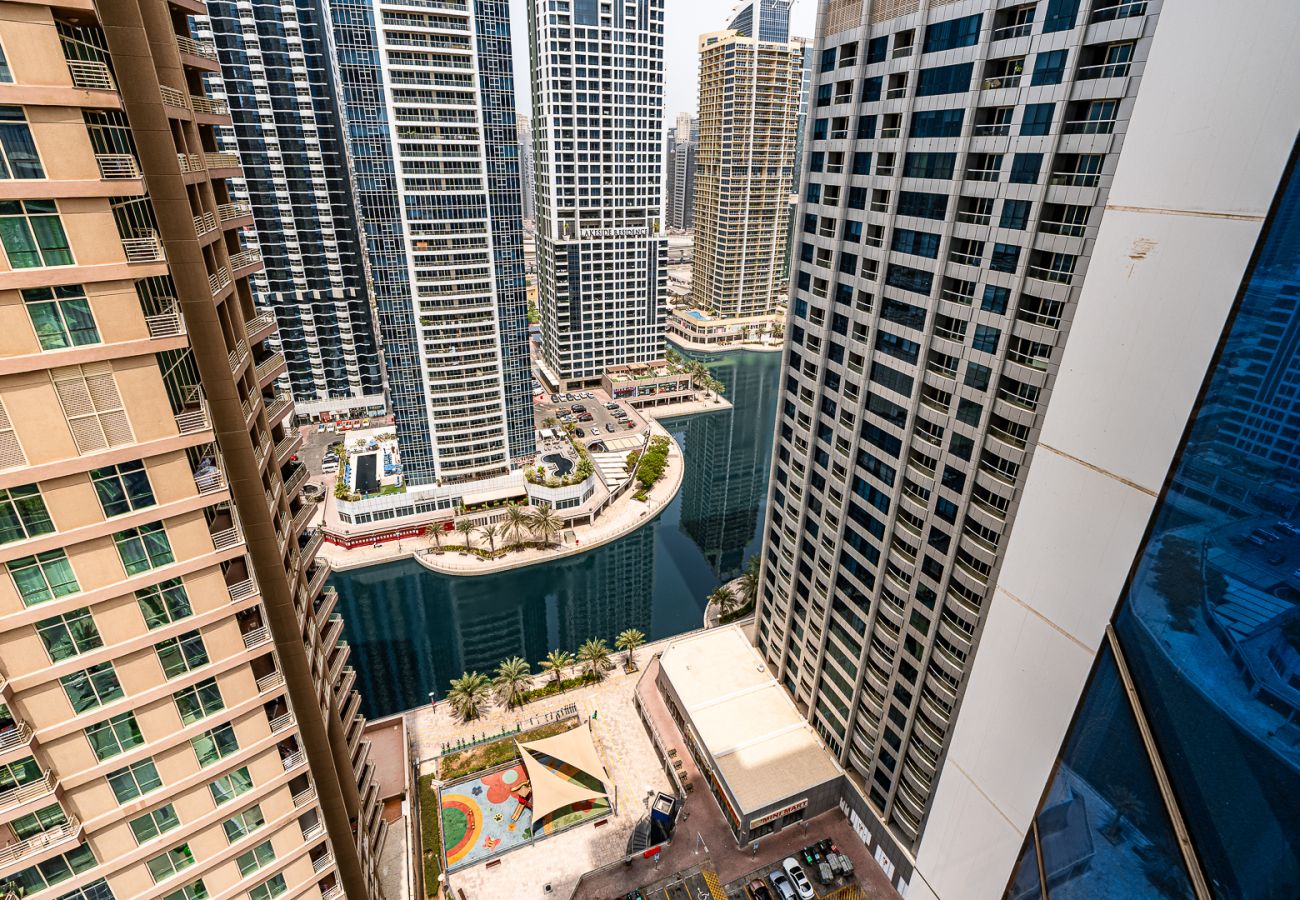 Apartment in Dubai - Bright & Stylish 2 bedroom in JLT – Medore Tower