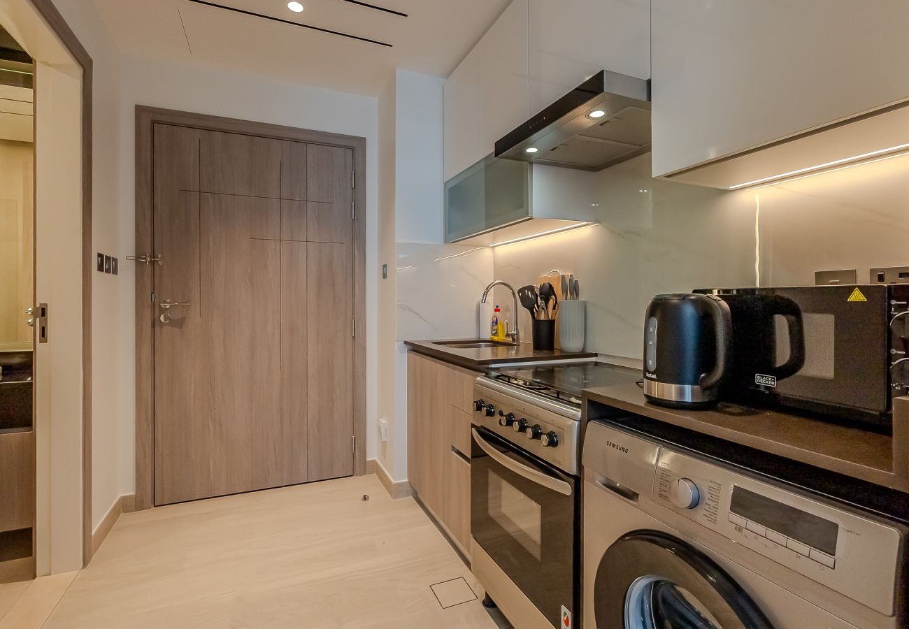 Apartment in Dubai - Comfy Studio Apartment in JLT I Medore
