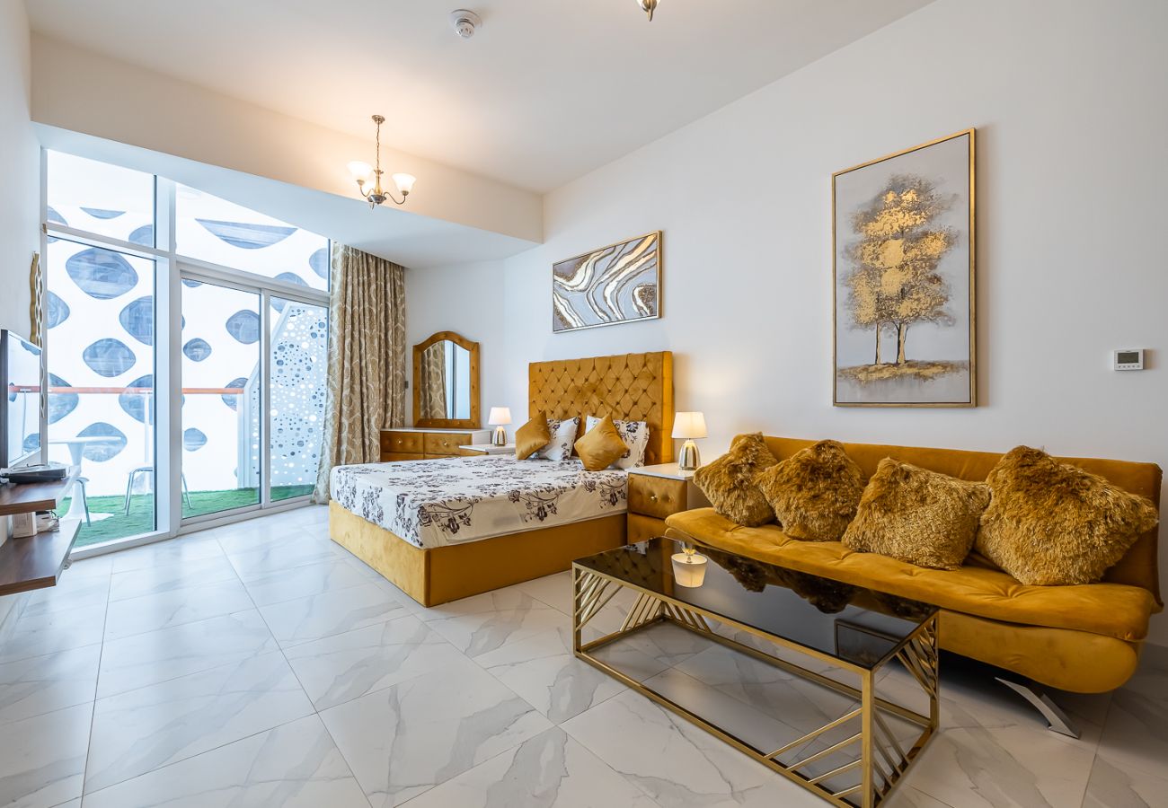 Apartment in Dubai - Studio with Burj Khalifa View