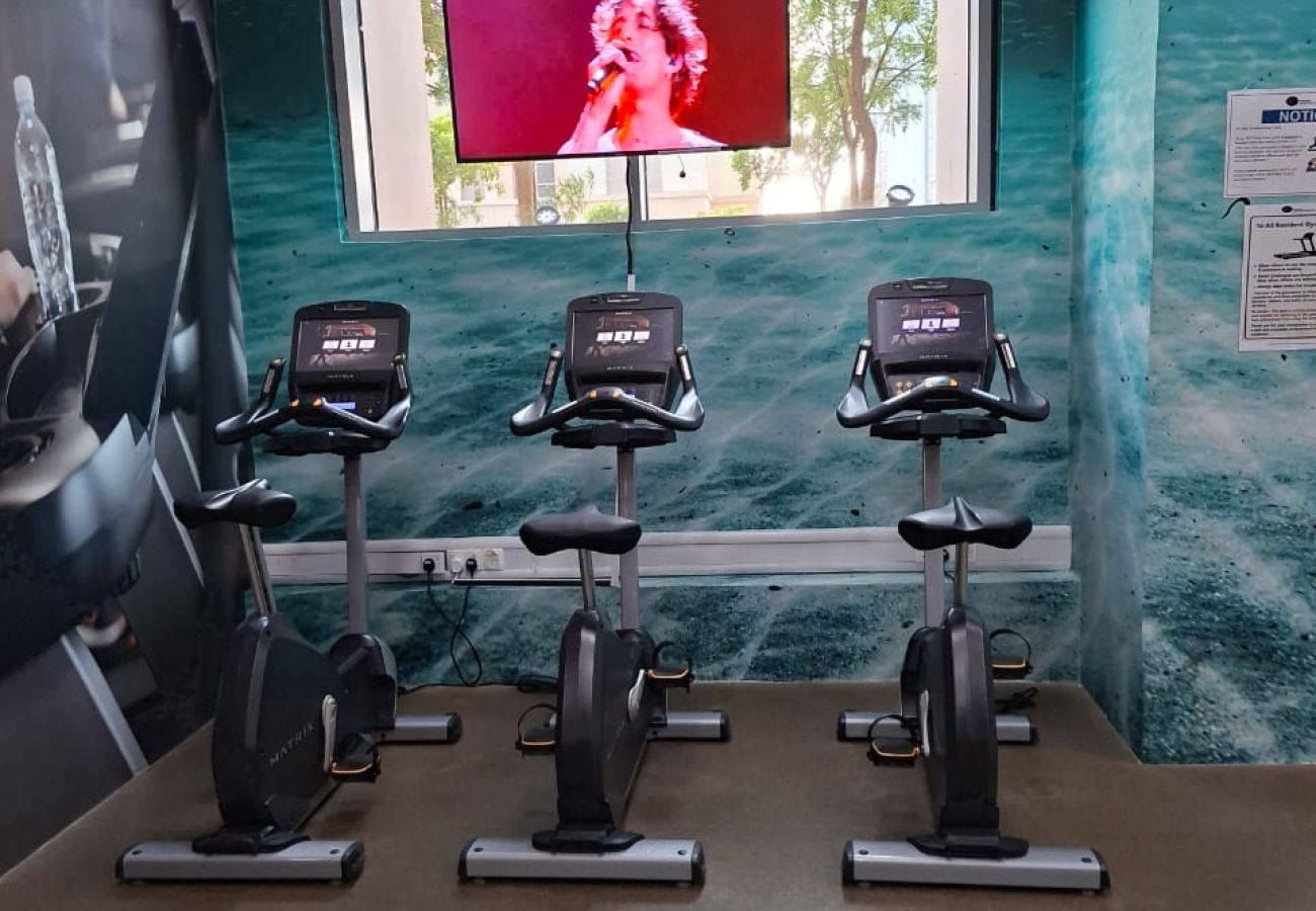 Apartment in Dubai - Spacious 3BDR + maid room / Business Bay