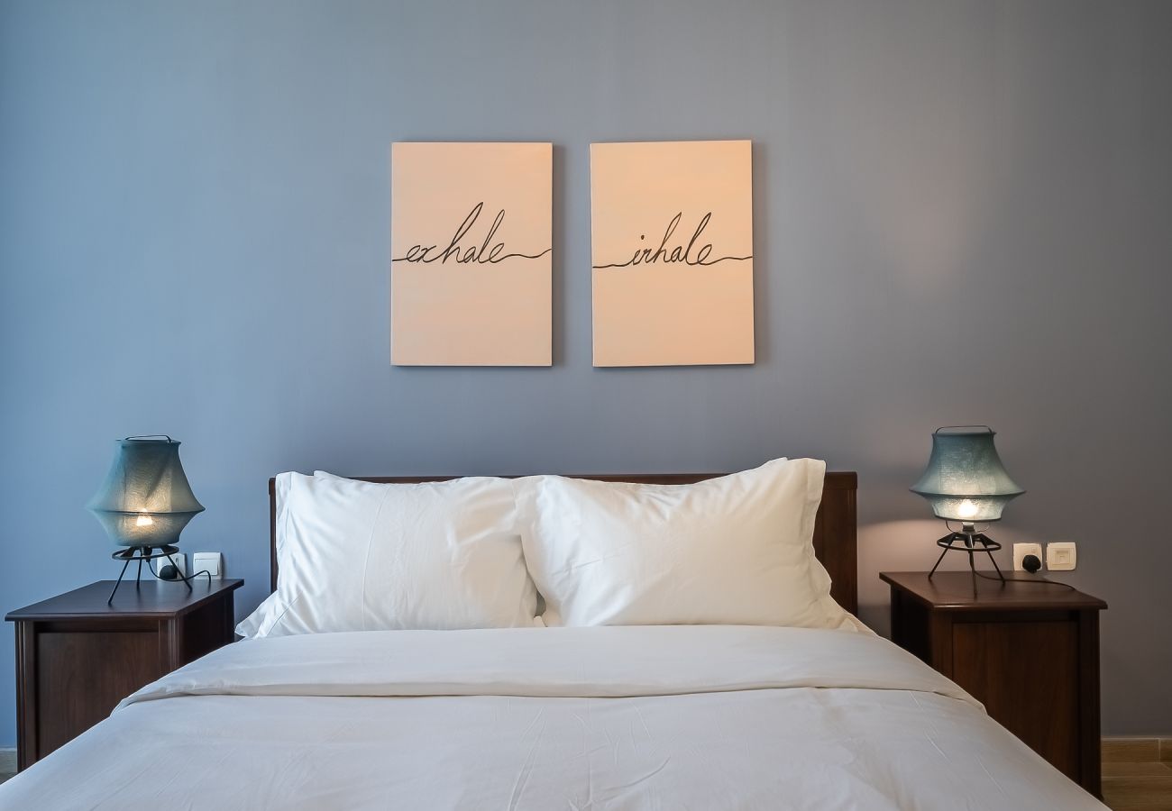 Apartment in Dubai - Spacious 3BDR + maid room / Business Bay