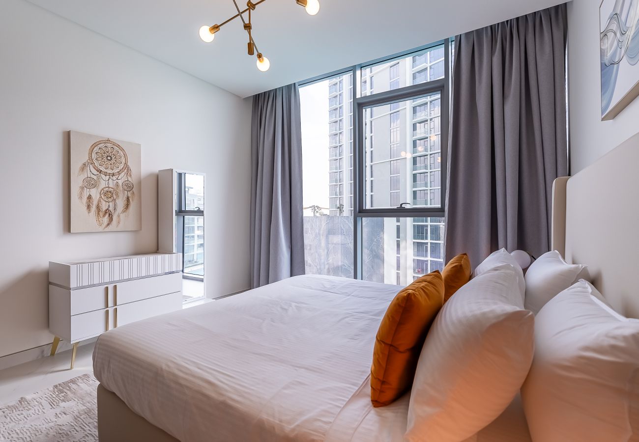 Apartment in Dubai - 3BDR + Maid Room I District One I City view