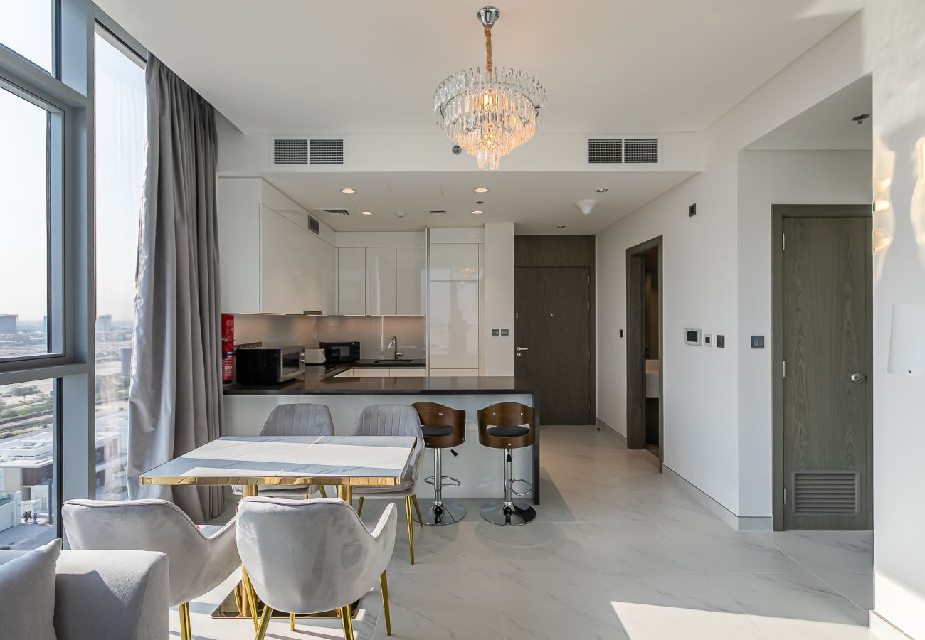 Apartment in Dubai - Lagoons and Burj Khalifa View I District One