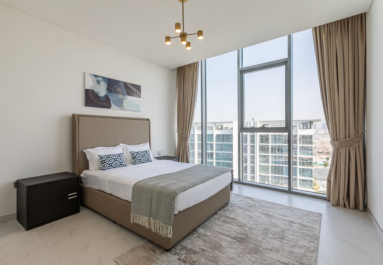 Apartment in Dubai - Lagoons and Burj Khalifa View I District One