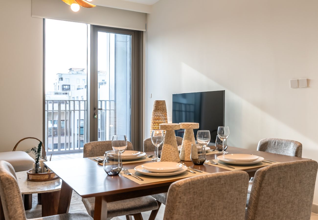 Apartment in Dubai - Upgraded I Creek Beach I Summer Tower 