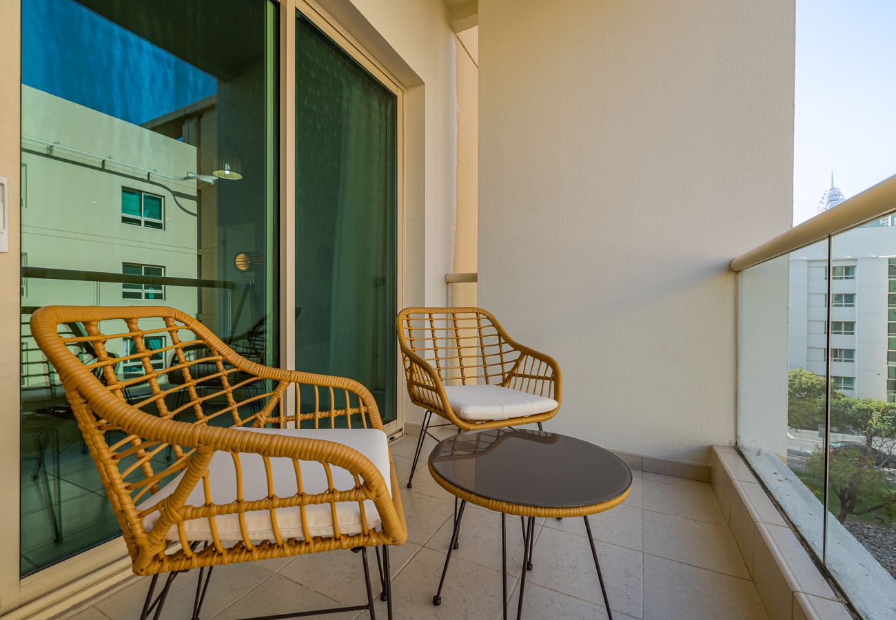 Apartment in Dubai - Great 1BDR Apartment in The Greens / Close to Dubai Marina 