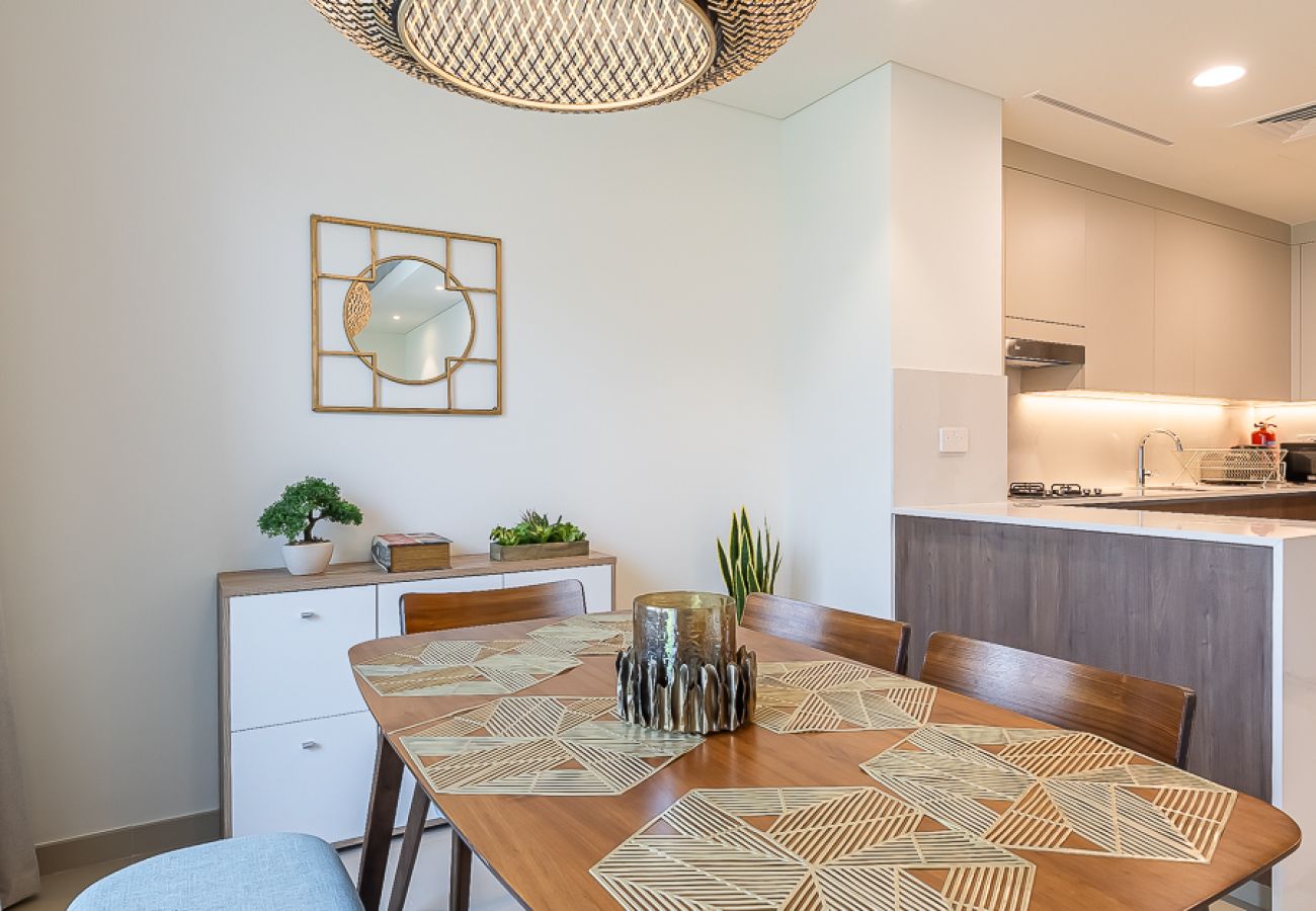 Apartment in Dubai - Exquisite 3-Bedroom Villa in Tilal Al Ghaf with Private Garden and Modern Amenities I B329