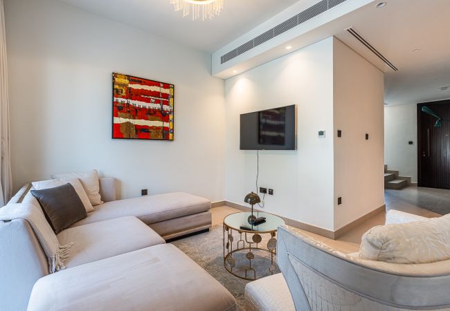 Apartment in Dubai - Modern Townhouse in Tilal Al Ghaf – Aura Gardens
