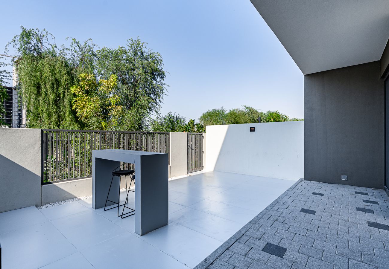 Apartment in Dubai - Modern Townhouse in Tilal Al Ghaf – Aura Gardens
