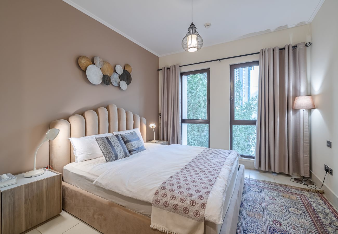 Apartment in Dubai - Beautiful 1 Bedroom Apartment/Close to Dubai Mall