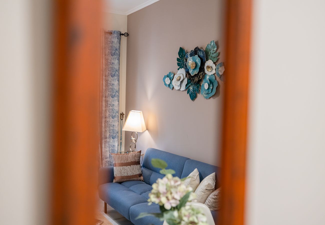 Apartment in Dubai - Beautiful 1 Bedroom Apartment/Close to Dubai Mall