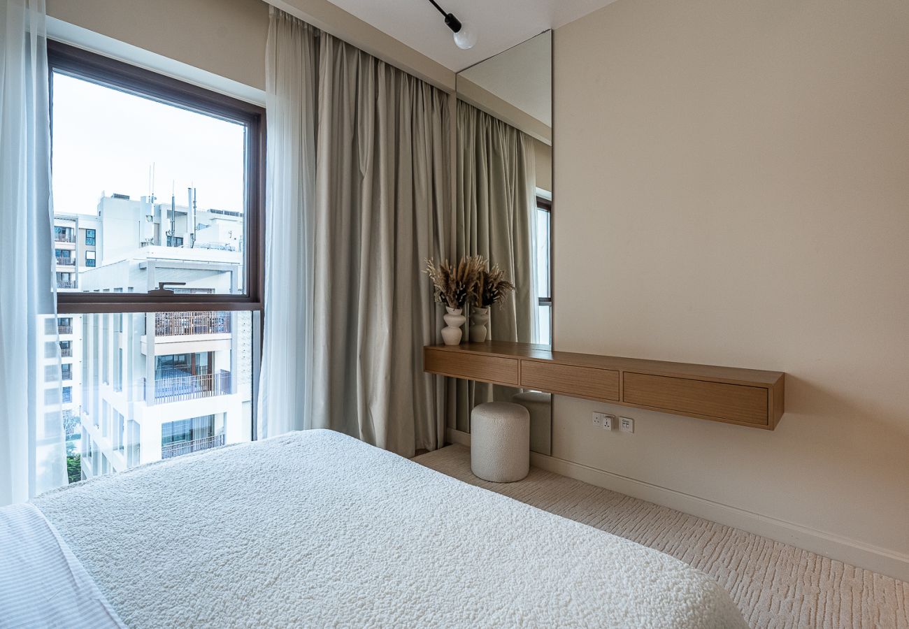 Apartment in Dubai - Sophisticated 2BDR in Surf At Creek Beach