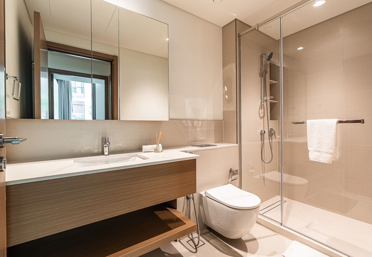 Apartment in Dubai - Cozy & Elegant 1BR at Creek Beach