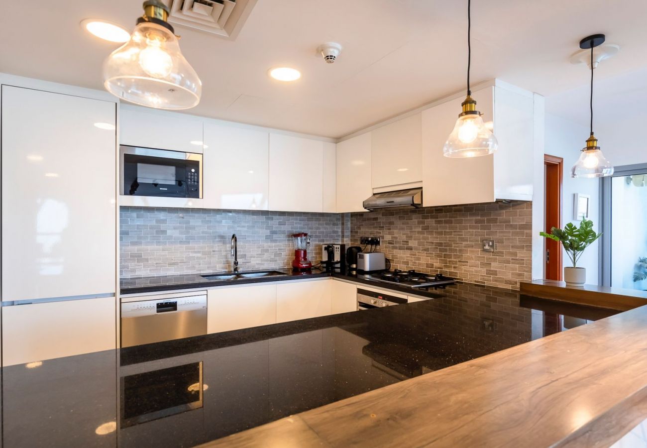 Apartment in Dubai - Premium 2 BDR + kids room/ DIFC 