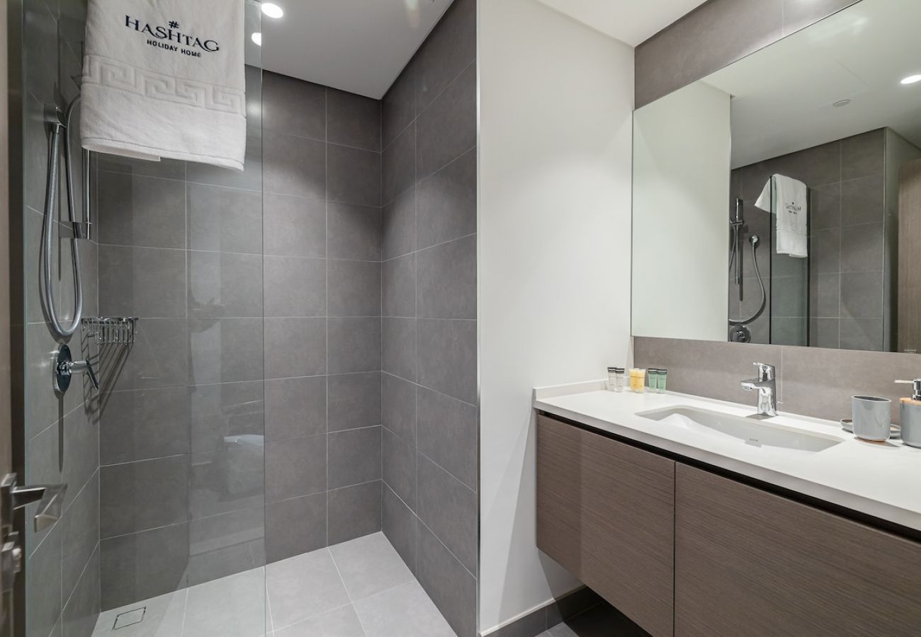 Apartment in Dubai - Stylish 2BDR in Creek Harbor With Amazing View 