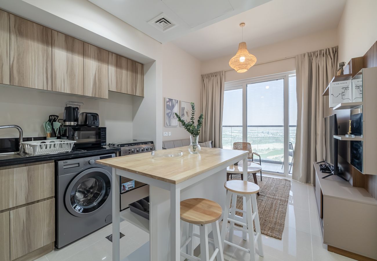 Apartment in Dubai - Charming 1-Bedroom Apartment in Damac Hills 