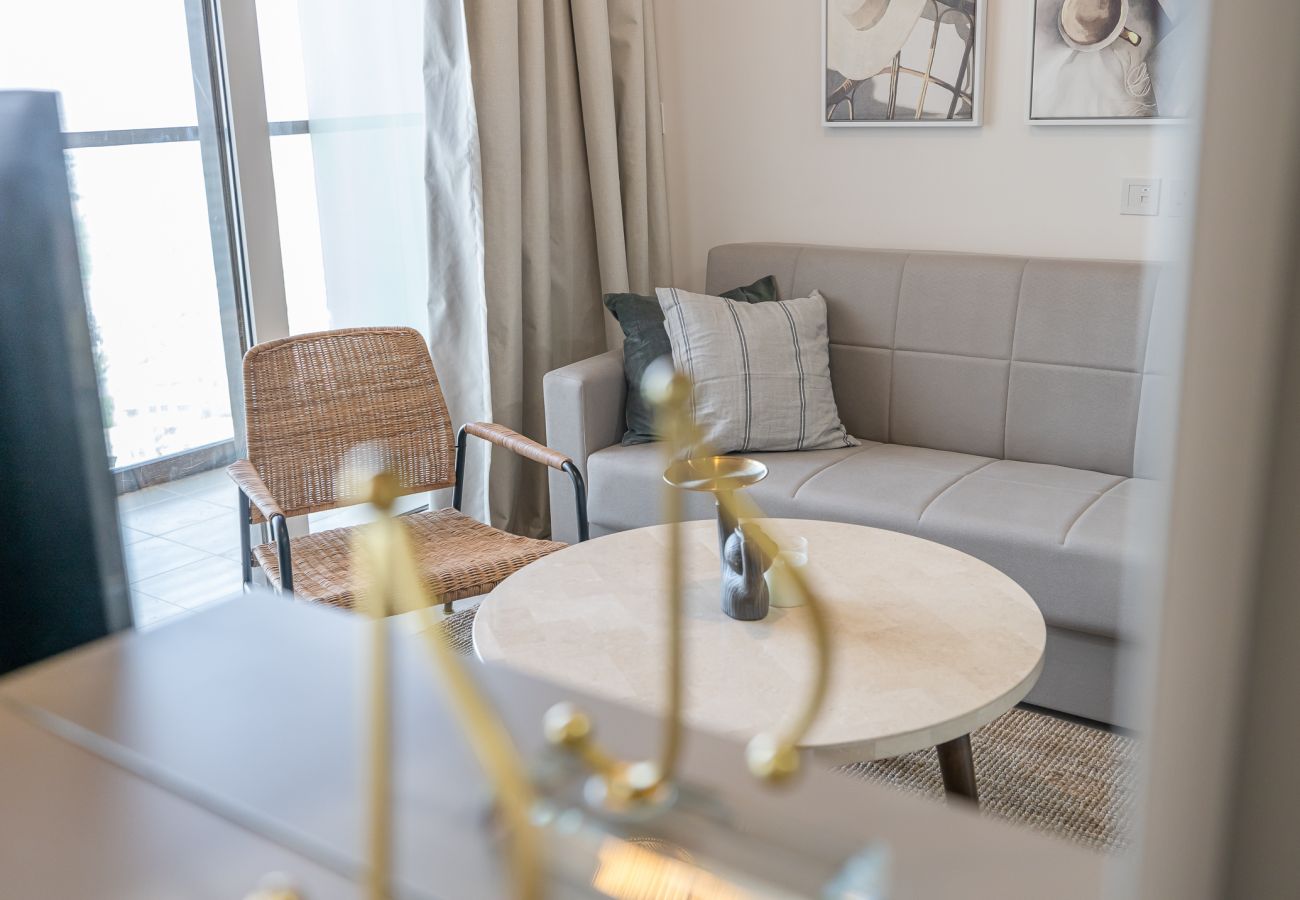 Apartment in Dubai - Charming 1-Bedroom Apartment in Damac Hills 
