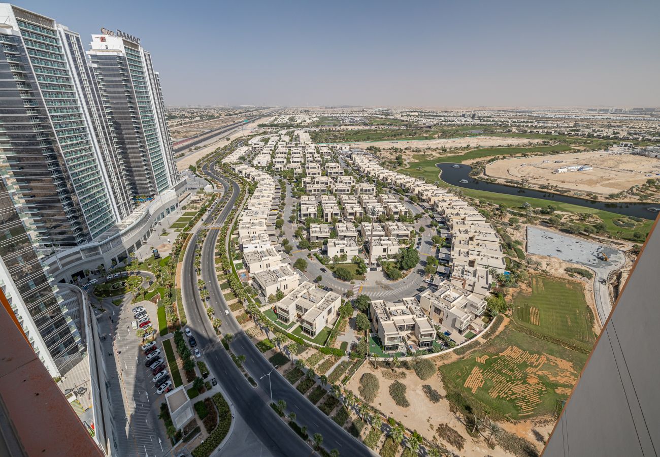 Apartment in Dubai - Charming 1-Bedroom Apartment in Damac Hills 