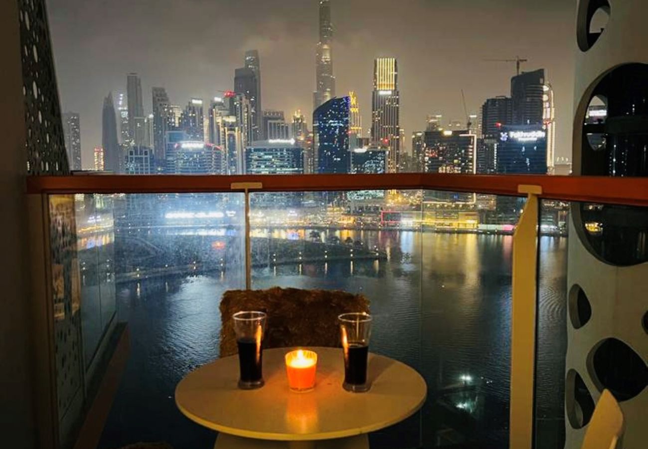 Studio in Dubai - It’s great view at night from your balcony and even bed