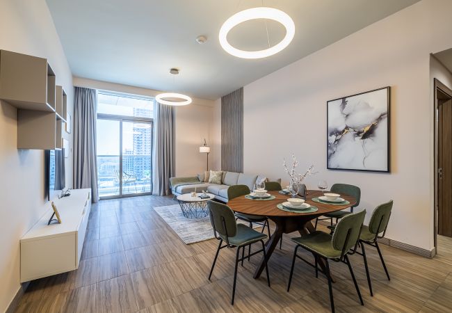Apartment in Dubai - Comfortable Living I 2-Bedroom Apartment at MBL Residences, JLT