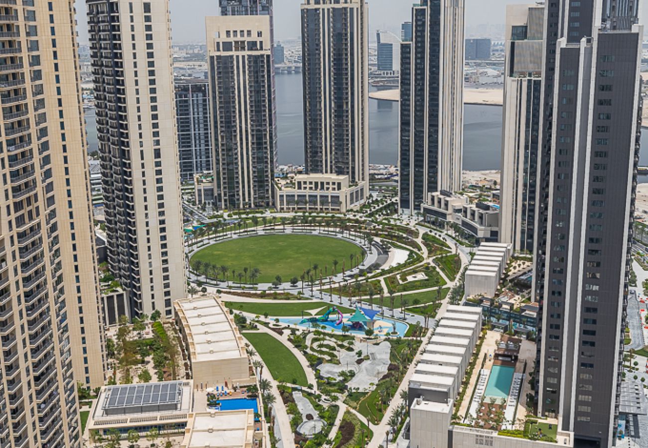 Apartment in Dubai - Modern Comfort Meets Elegance in Creek Harbour – 1BDR at 17 Icon Bay