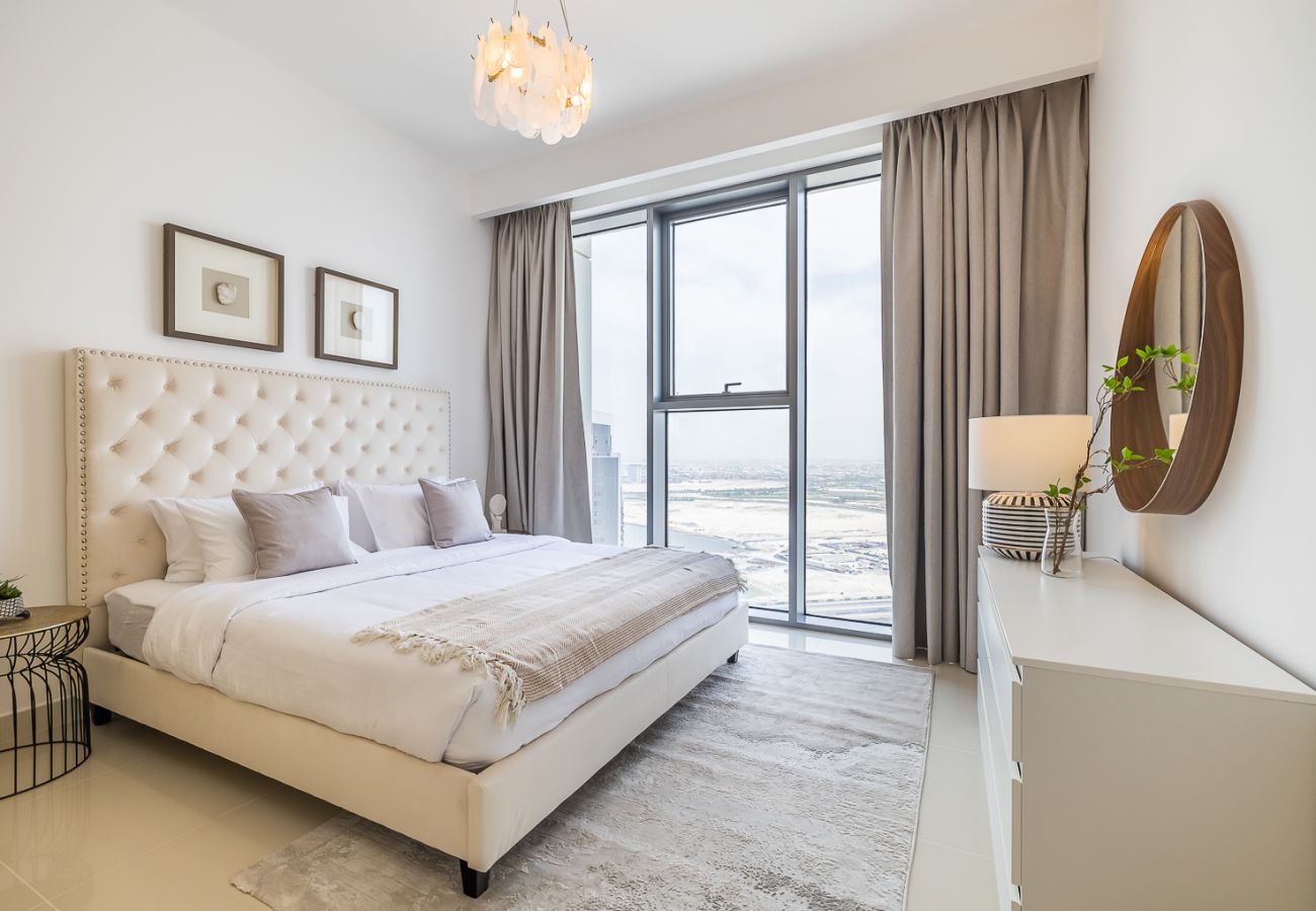 Apartment in Dubai - Modern Comfort Meets Elegance in Creek Harbour – 1BDR at 17 Icon Bay