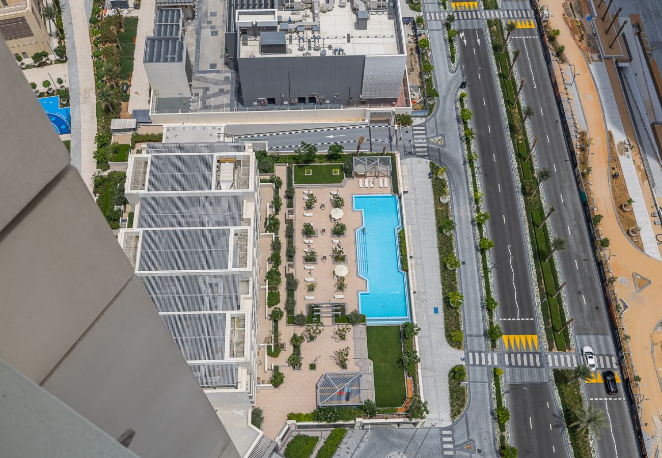 Apartment in Dubai - Modern Comfort Meets Elegance in Creek Harbour – 1BDR at 17 Icon Bay