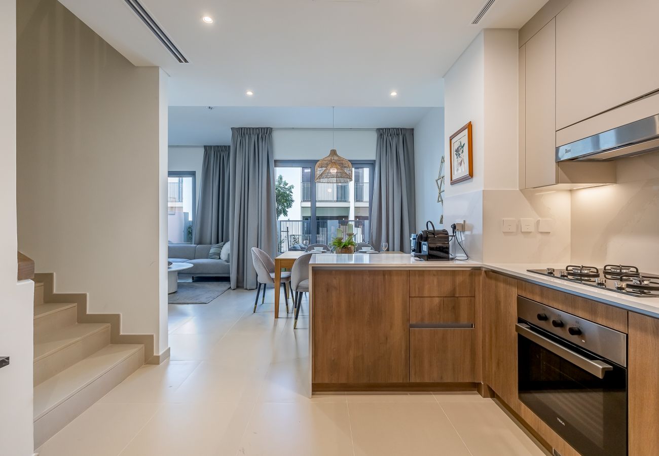 Terraced House in Dubai - Modern 3-Bedroom Villa with Garden | Tilal Al Ghaf | Family-Friendly / B245