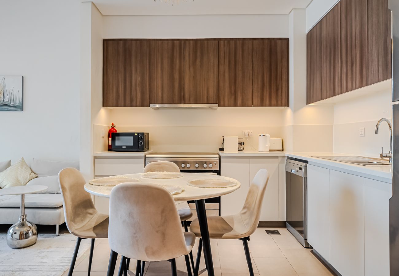 Apartment in Dubai - Charming 2-Bedroom Apartment in Dubai Hills with Stunning City Views