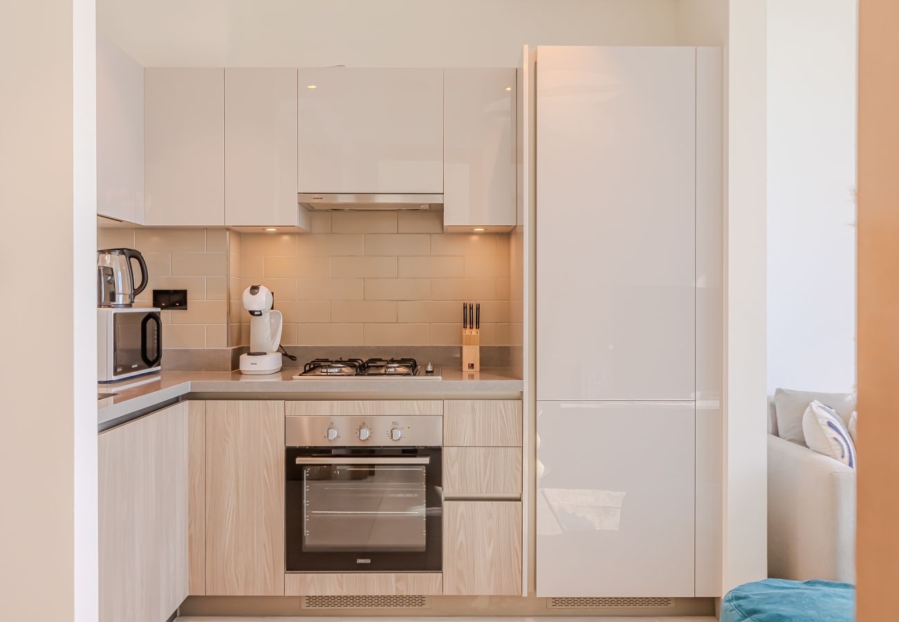 Apartment in Dubai - Exquisite 1BDR apartment with Burj Khalifa View 