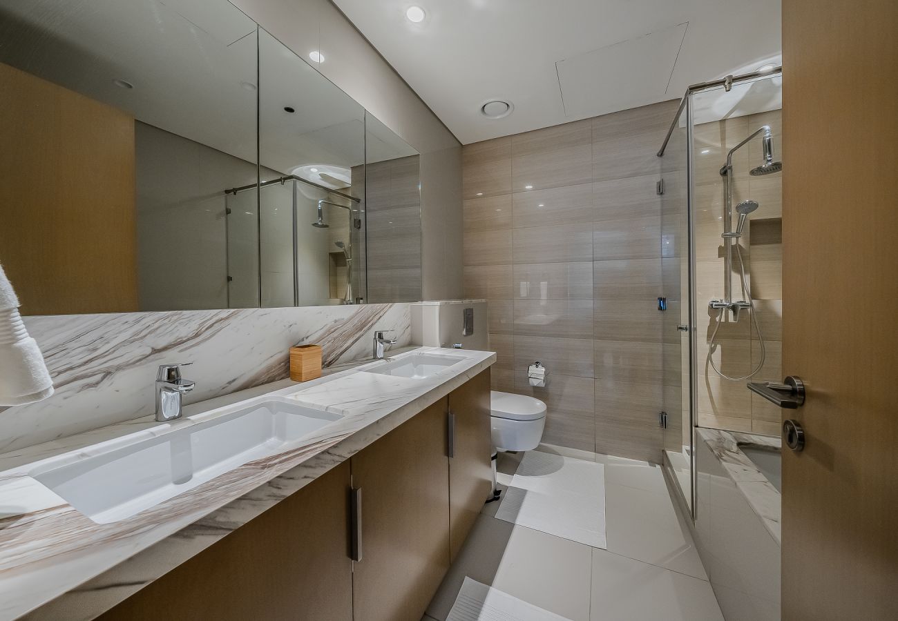 Apartment in Dubai - Elegant 2-Bedroom Apartment in Dubai Hills – Modern Comfort & City Views