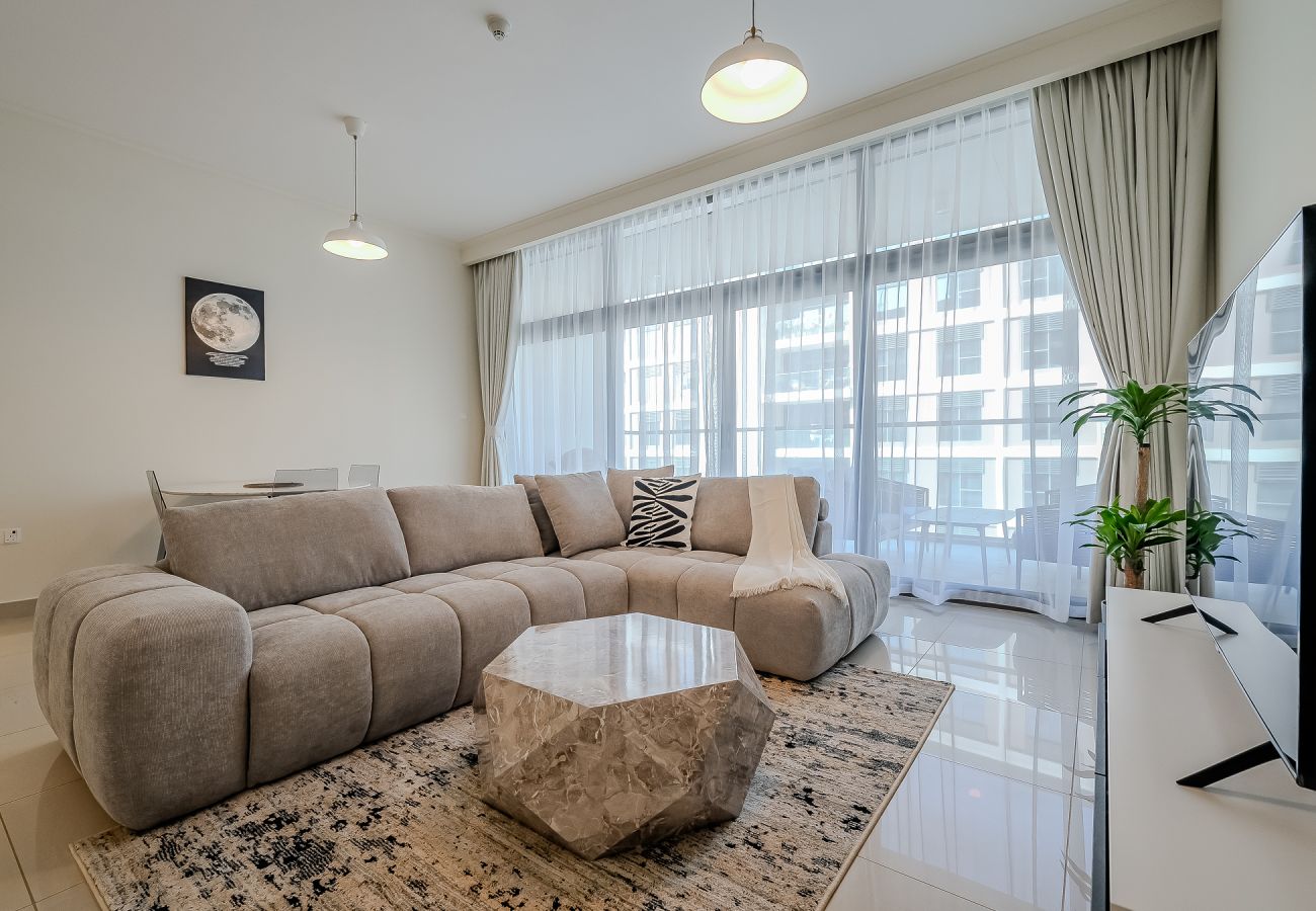 Apartment in Dubai - Elegant 2-Bedroom Apartment in Dubai Hills – Modern Comfort & City Views