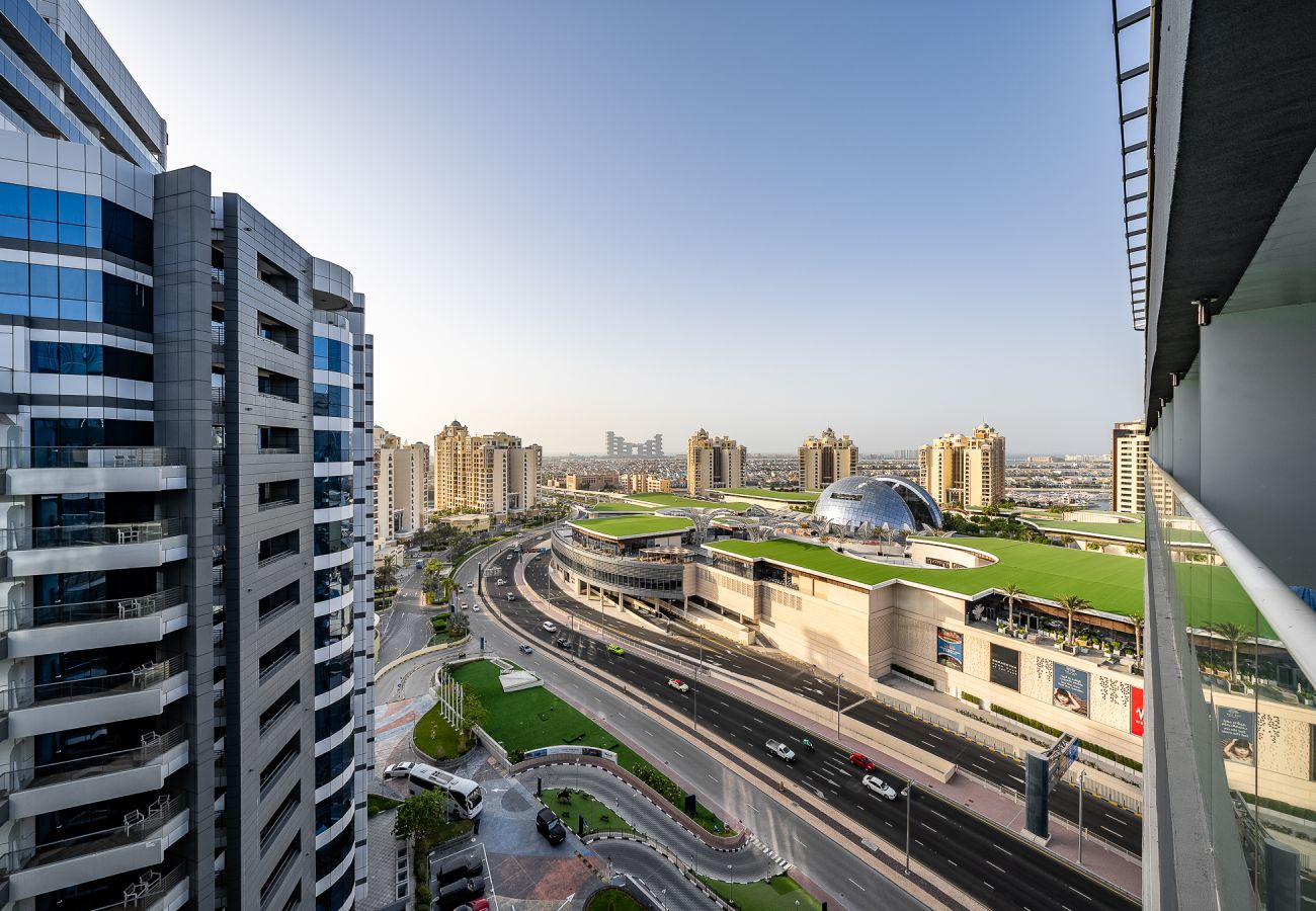 Apartment in Dubai - Serene Beachfront Studio | Seven Palm, Palm Jumeirah