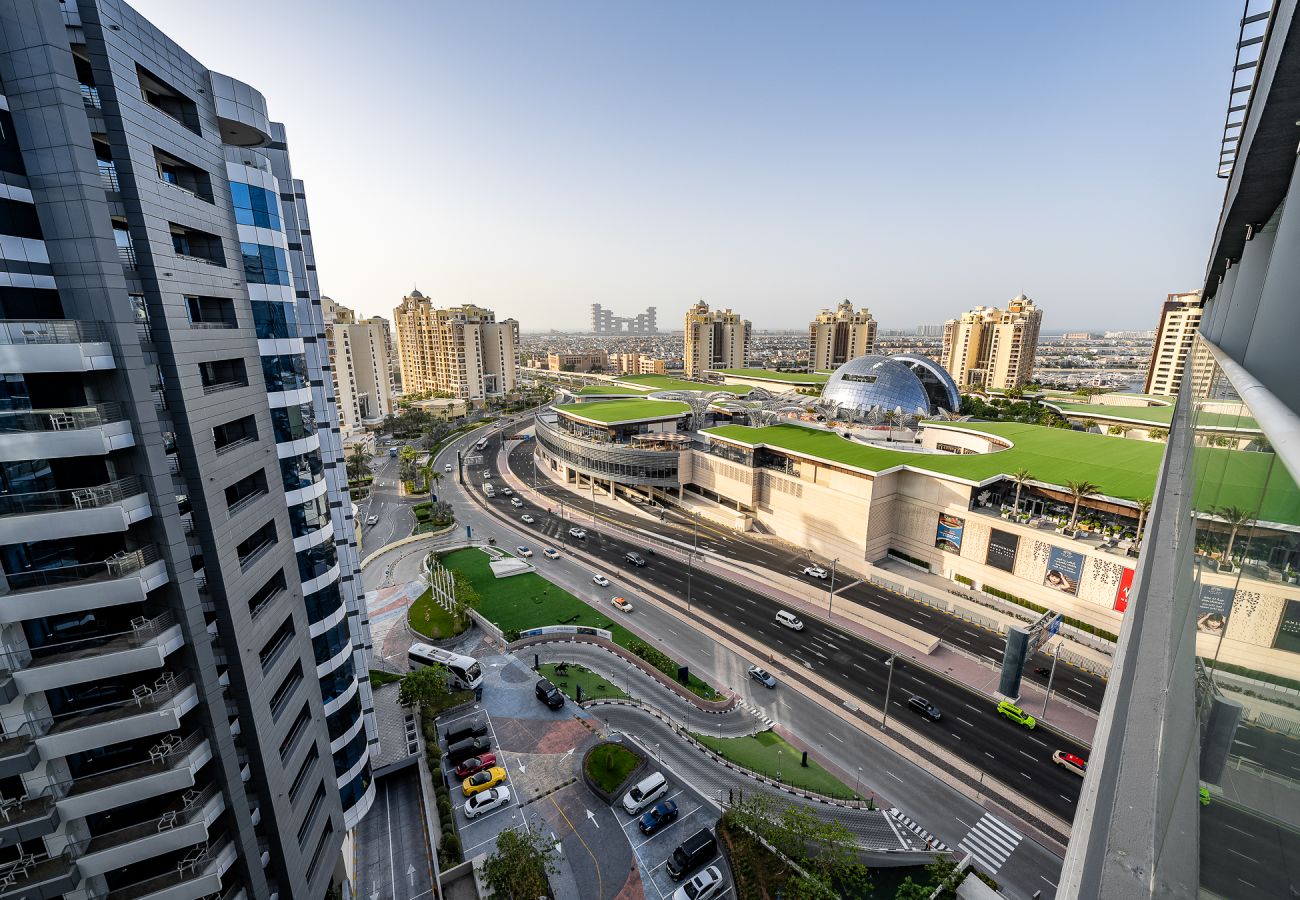 Apartment in Dubai - Serene Beachfront Studio | Seven Palm, Palm Jumeirah